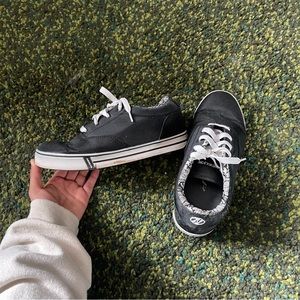 Heelys skate shoes
